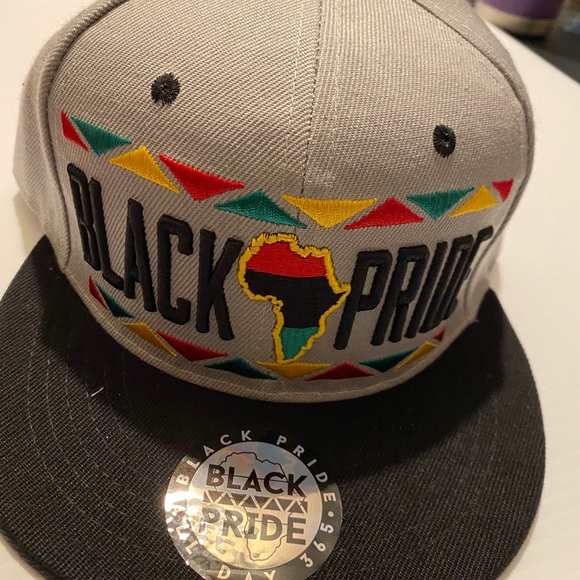 Black Pride SnapBack cap - Picture 4 of 5